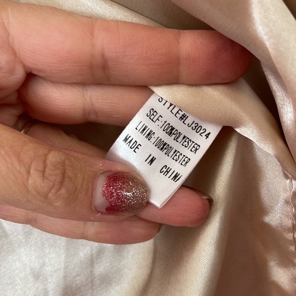 Fantastic Fawn Cream Tan Shaggy Kami Jacket size medium - Picture 8 of 10